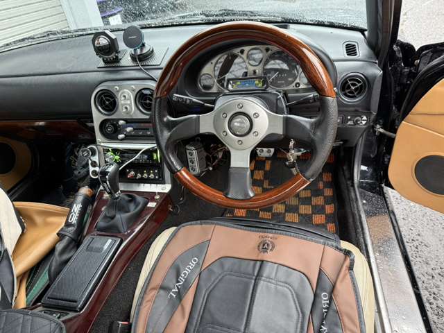 1991 Mazda Roadster – thumbnail 4