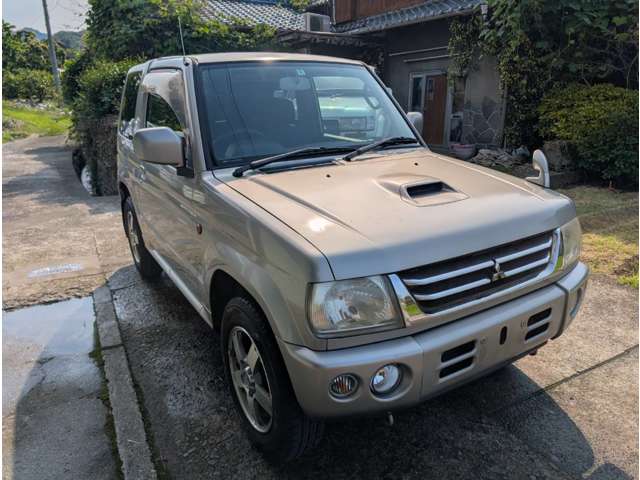 2004 Mitsubishi Pajero Mini – thumbnail 2