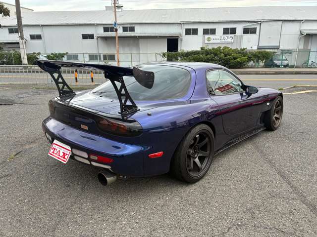 2000 Mazda RX-7 – thumbnail 2