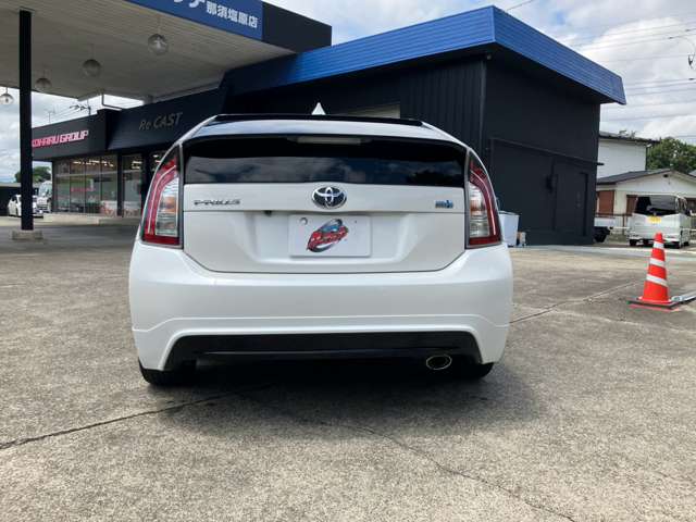 2010 Toyota Prius – thumbnail 4