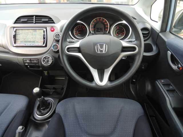 2010 Honda Fit – thumbnail 3