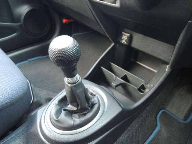 2010 Honda Fit – thumbnail 4