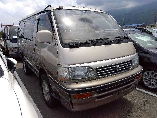 1996 Toyota Hiace – thumbnail 4