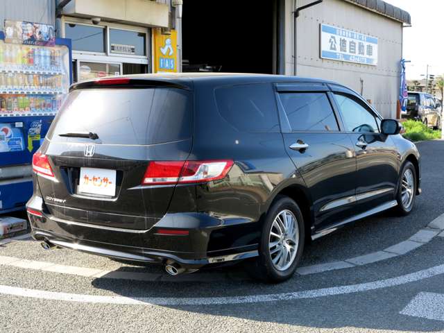 2010 Honda Odyssey – thumbnail 3