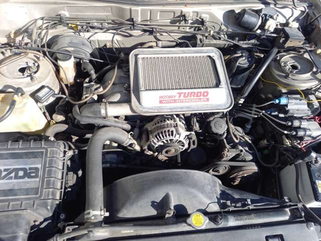 1989 Mazda Luce – thumbnail 3