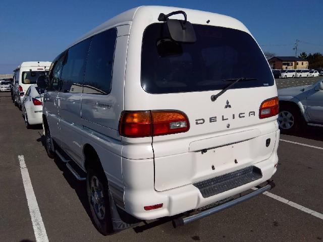 2004 Mitsubishi Delica Space Gear – thumbnail 2