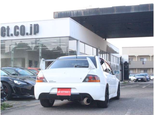 2005 Mitsubishi Lancer Evolution – thumbnail 2