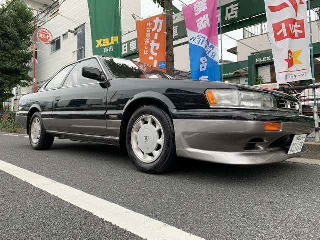 1988 Nissan Leopard – thumbnail 2