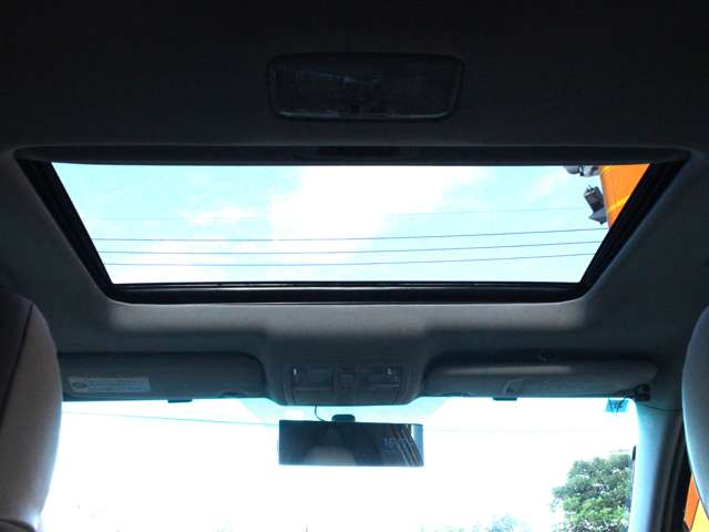 2010 Toyota Mark X – thumbnail 4