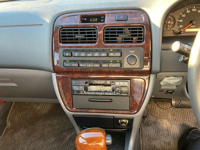 1997 Toyota Camry – thumbnail 4