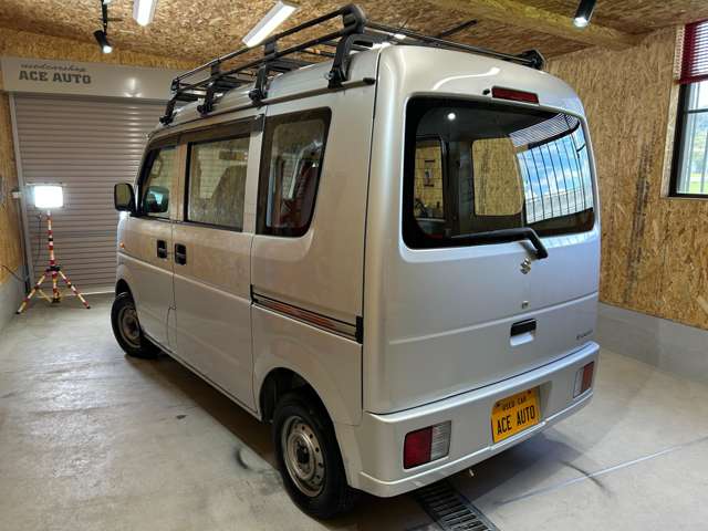 2010 Suzuki Every – thumbnail 2