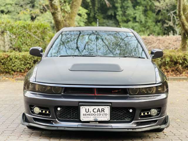 1997 Mitsubishi Legnum – thumbnail 2