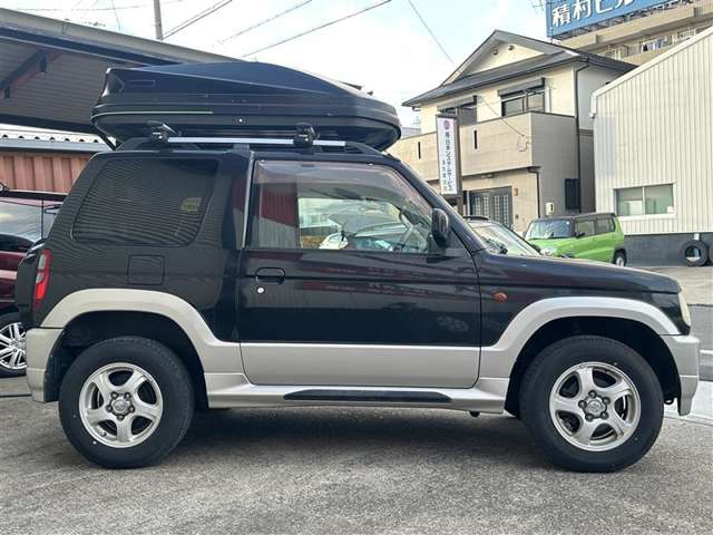 2004 Mitsubishi Pajero Mini – thumbnail 4