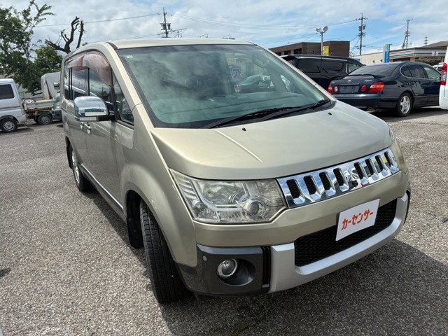 2007 Mitsubishi Delica D:5