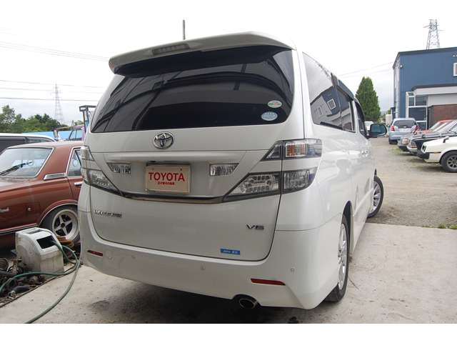 2008 Toyota Vellfire – thumbnail 4