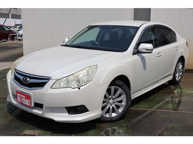 2010 Subaru Legacy B4 – thumbnail 4