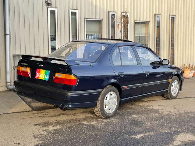 1991 Nissan Primera – thumbnail 2