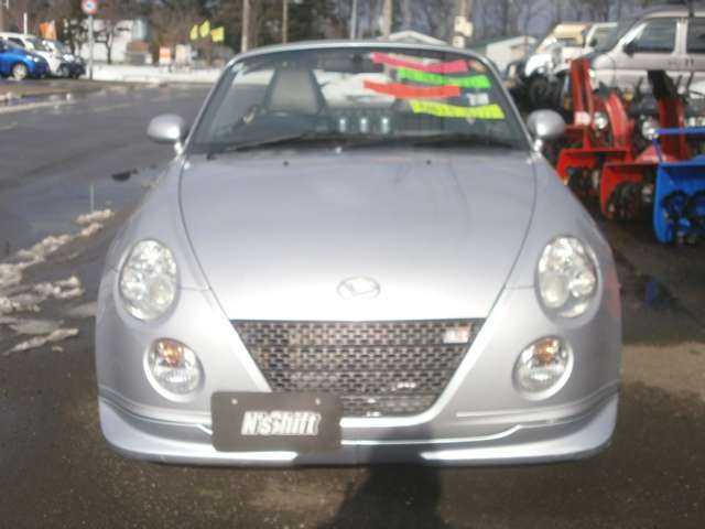 2010 Daihatsu Copen – thumbnail 2