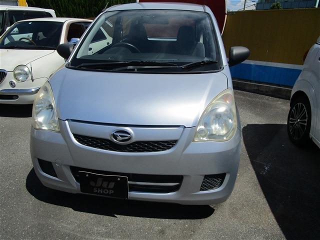 2010 Daihatsu Mira – thumbnail 4