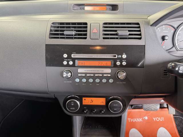 2009 Suzuki Swift – thumbnail 3
