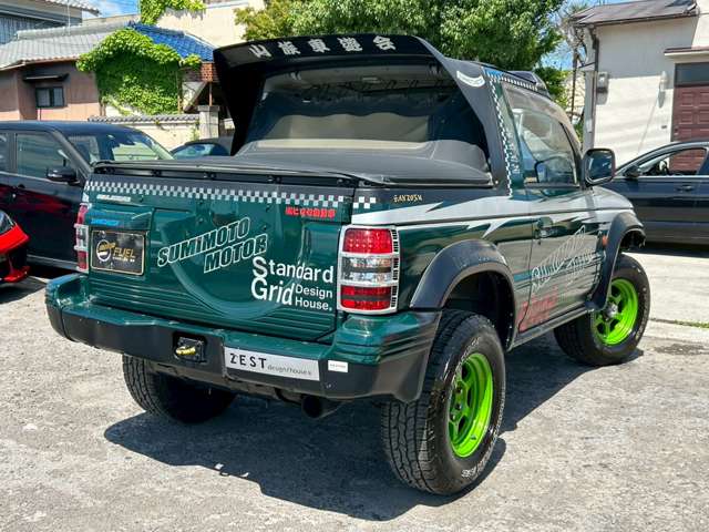 1996 Mitsubishi Pajero – thumbnail 4