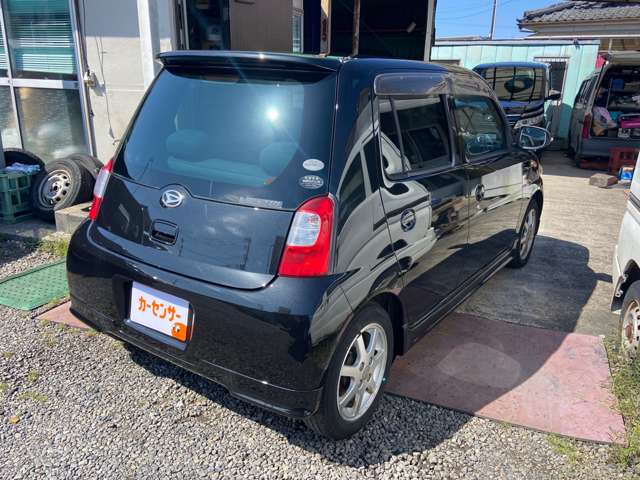 2010 Daihatsu Esse – thumbnail 3