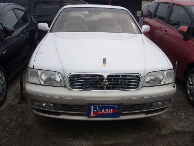1995 Nissan Cedric – thumbnail 2
