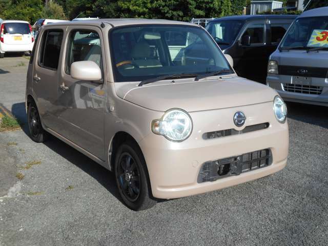 2010 Daihatsu Mira Cocoa – thumbnail 4