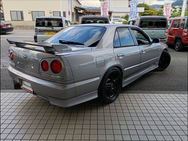 2000 Nissan Skyline – thumbnail 3