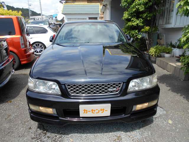 1997 Nissan Laurel – thumbnail 3