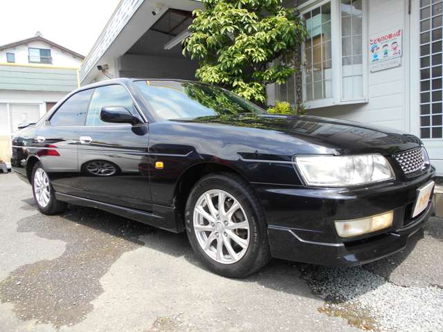 1997 Nissan Laurel – thumbnail 4
