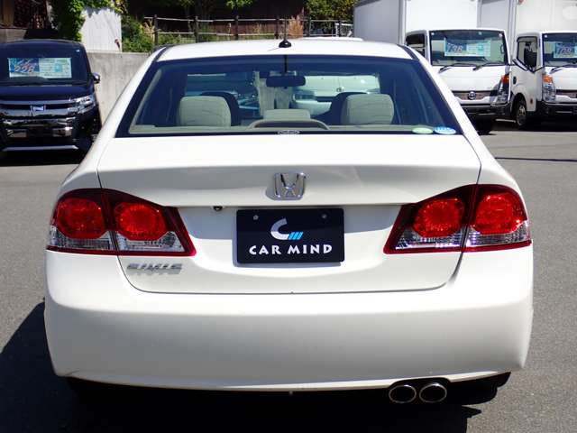 2010 Honda Civic Sedan – thumbnail 3
