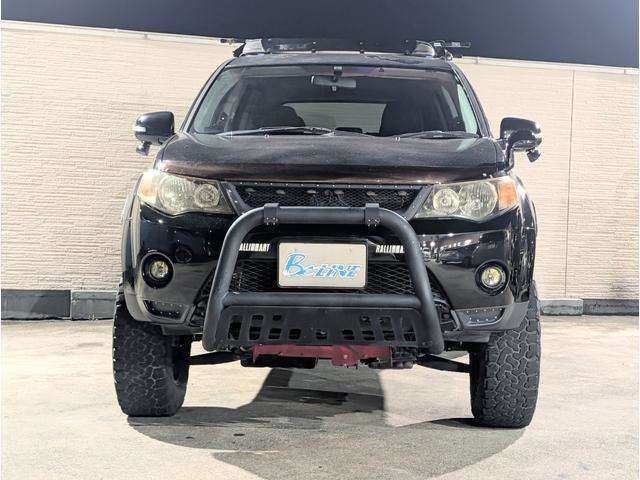 2009 Mitsubishi Outlander – thumbnail 3