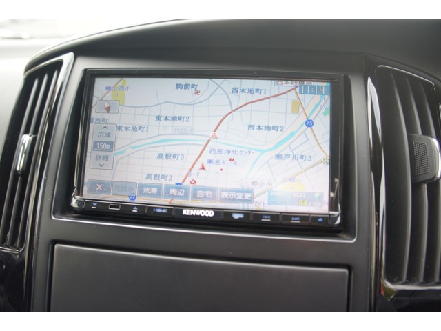 2009 Nissan Serena – thumbnail 2