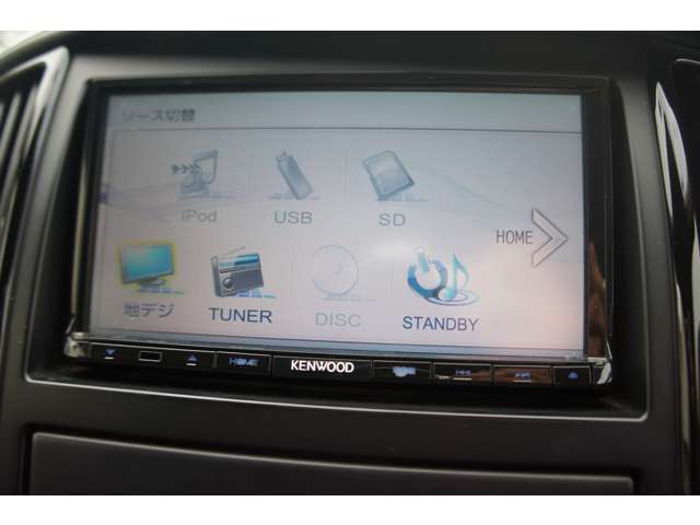2009 Nissan Serena – thumbnail 4