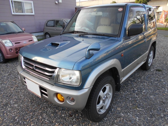 2004 Mitsubishi Pajero Mini