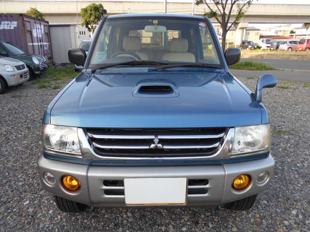 2004 Mitsubishi Pajero Mini – thumbnail 2