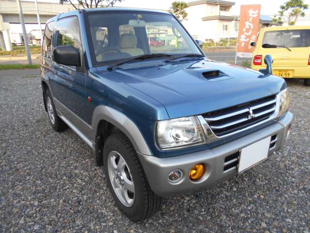 2004 Mitsubishi Pajero Mini – thumbnail 3