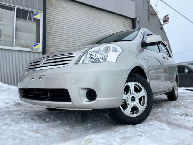 2007 Toyota Raum – thumbnail 2