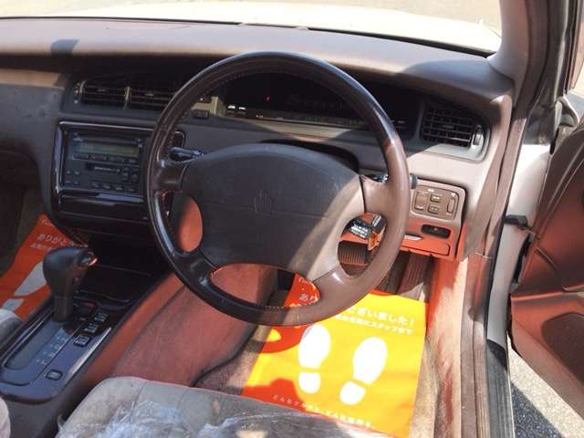 1995 Toyota Crown Majesta – thumbnail 3