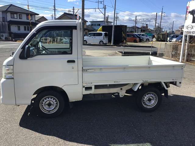 2006 Daihatsu Hijet Truck – thumbnail 4