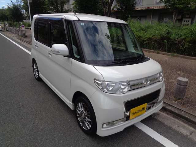 2008 Daihatsu Tanto – thumbnail 2