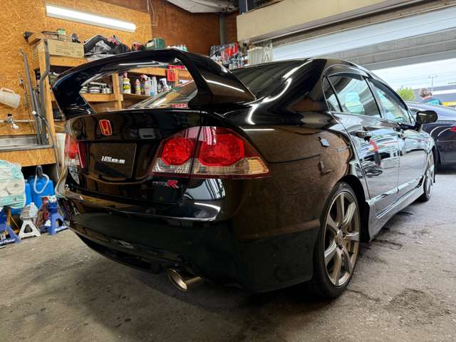 2008 Honda Civic Type R – thumbnail 2