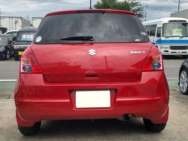 2010 Suzuki Swift – thumbnail 4