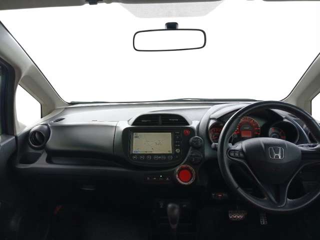 2010 Honda Fit – thumbnail 2