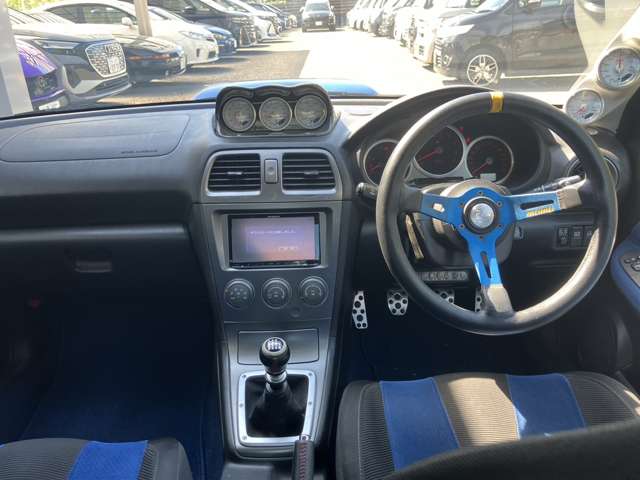 2005 Subaru Impreza STI – thumbnail 3