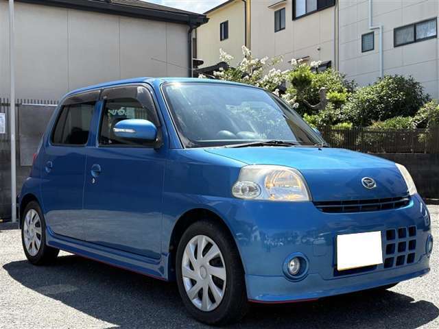 2009 Daihatsu Esse – thumbnail 2
