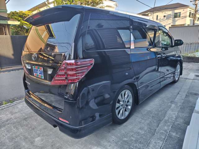 2009 Toyota Vellfire – thumbnail 4