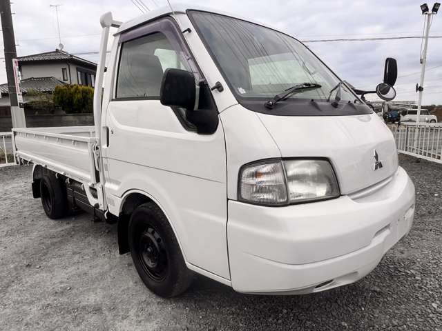 2001 Mitsubishi Delica Truck – thumbnail 3