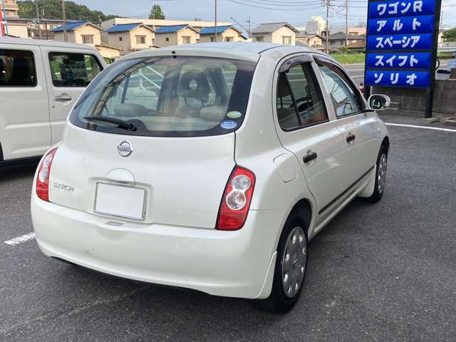 2009 Nissan March – thumbnail 4
